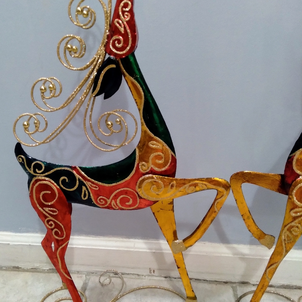 Pier One Reindeer. Metal, glitter, Stunning!! - Picture 3 of 5